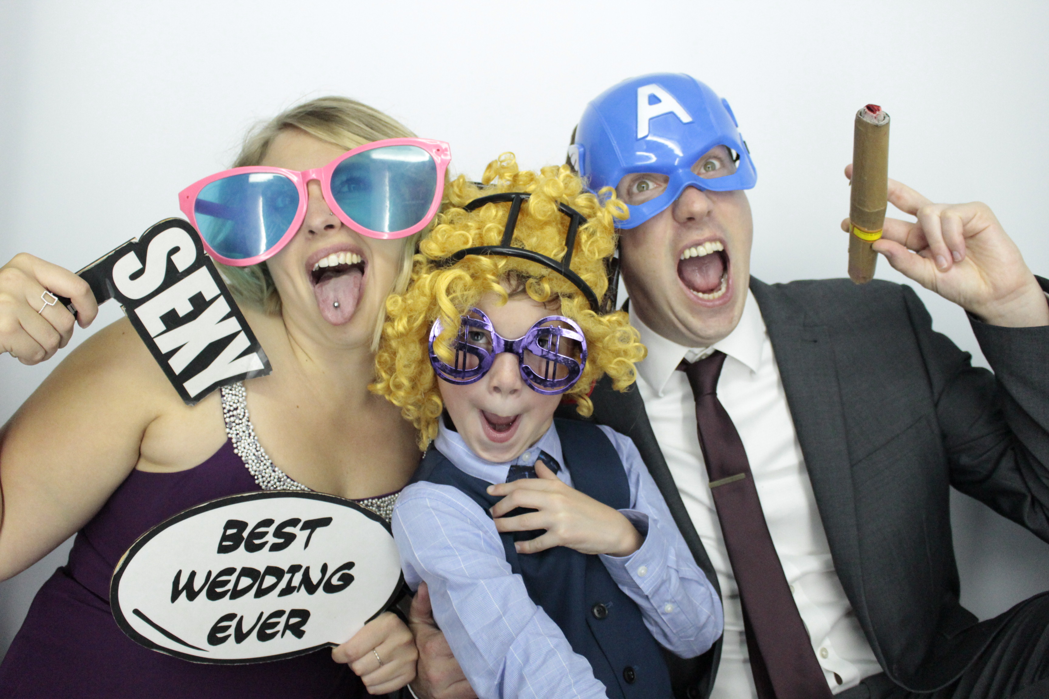Louise & Dan's Big Day | View more photos from the event at gallery.myphotoboothexperience.co.uk/u/MyPhotoBoothExperienceLtd/Louise-Dans-Big-Day
